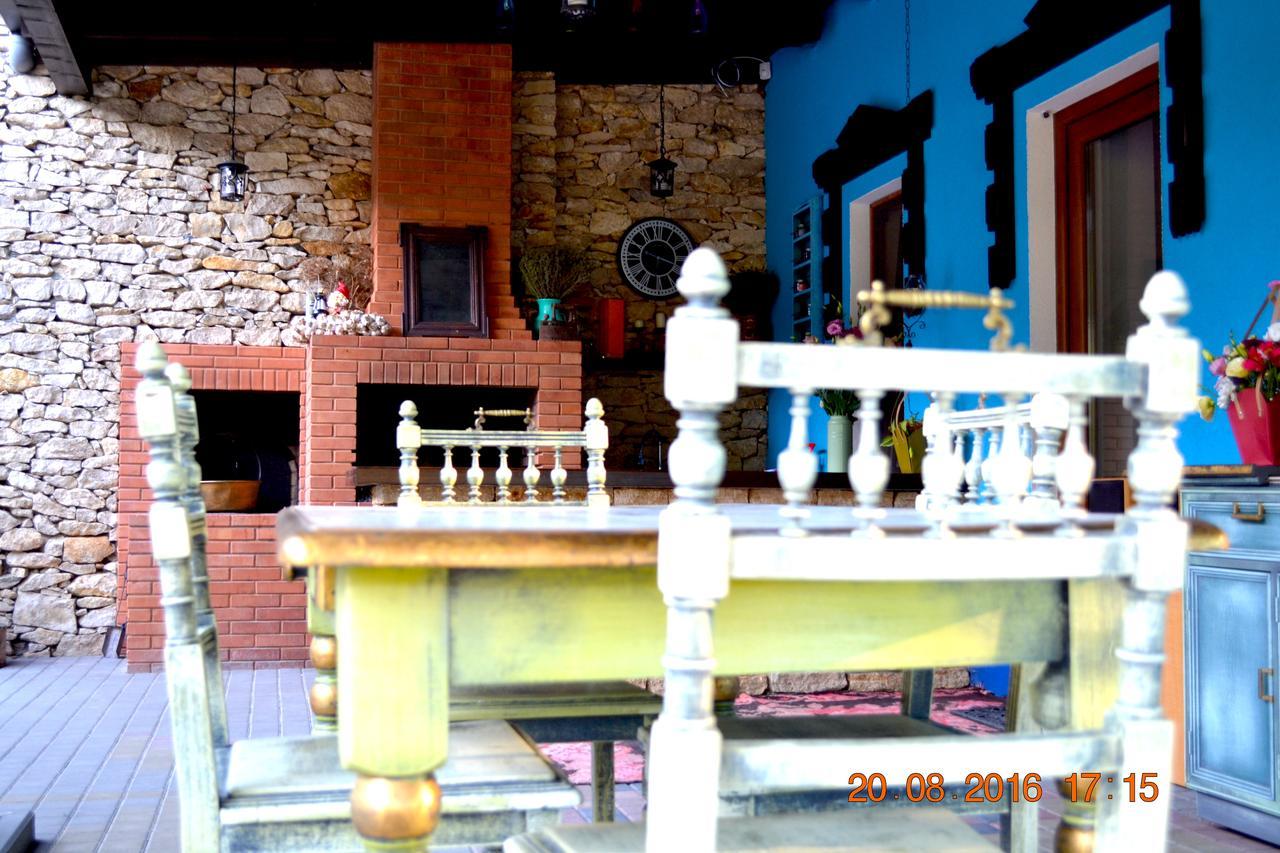 Resedinta Rotundu Bed & Breakfast Butuceny Luaran gambar