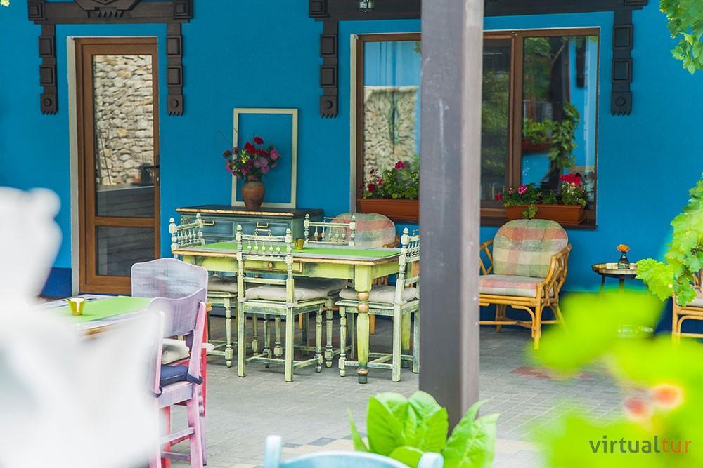 Resedinta Rotundu Bed & Breakfast Butuceny Luaran gambar