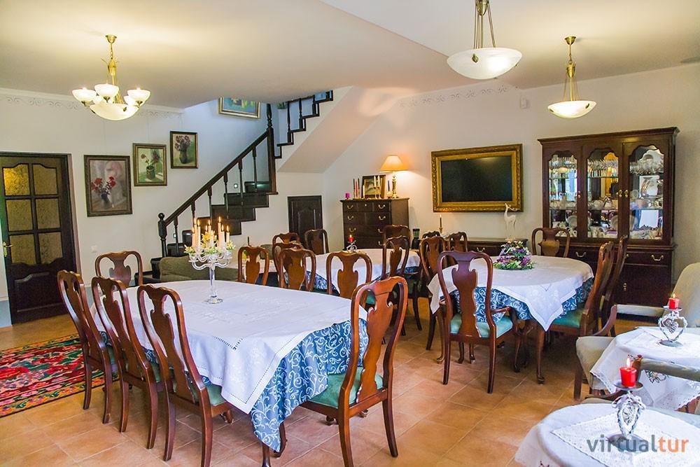 Resedinta Rotundu Bed & Breakfast Butuceny Luaran gambar