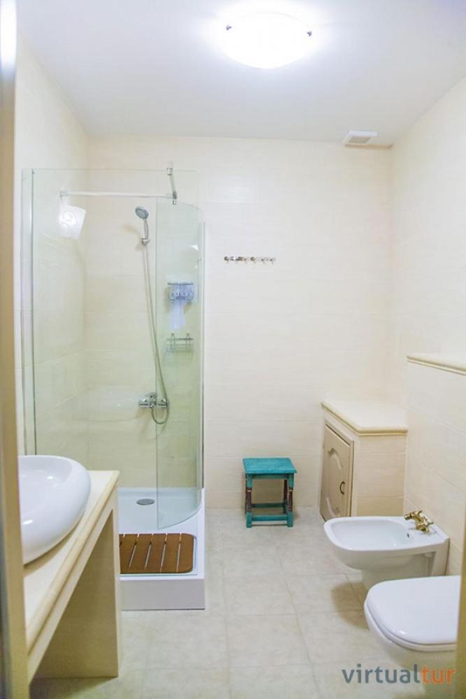 Resedinta Rotundu Bed & Breakfast Butuceny Luaran gambar